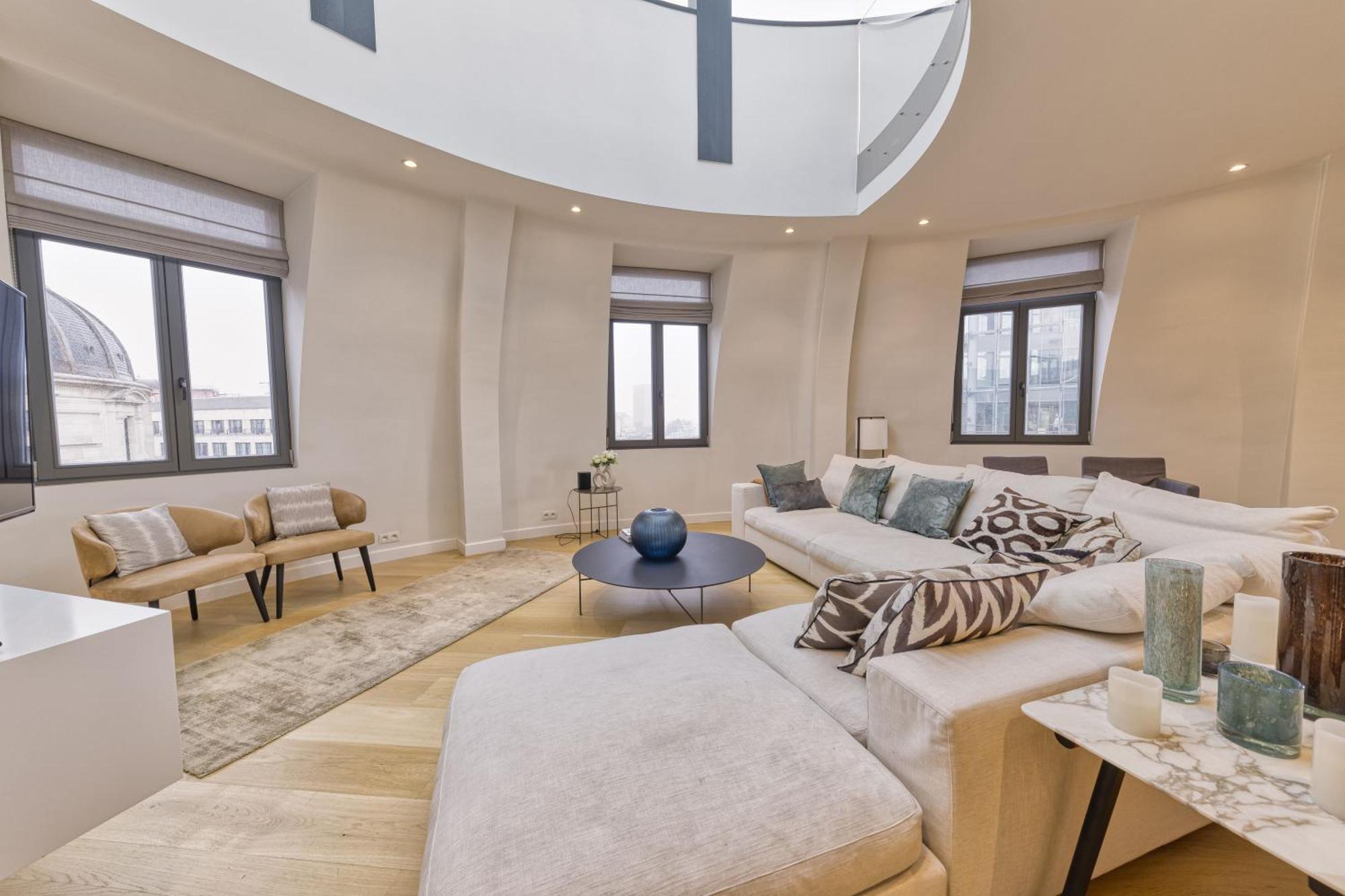 Triplex Penthouse In The City Center Брюссель Экстерьер фото