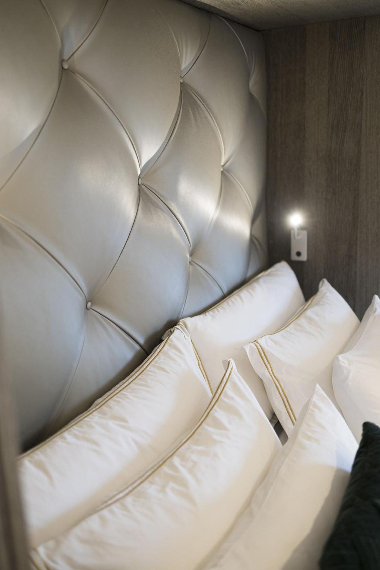 Triplex Penthouse In The City Center Брюссель Экстерьер фото